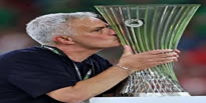 穆氏蓝图：从短期部署到长期野望-爱游戏体育战术路线图-爱游戏体育