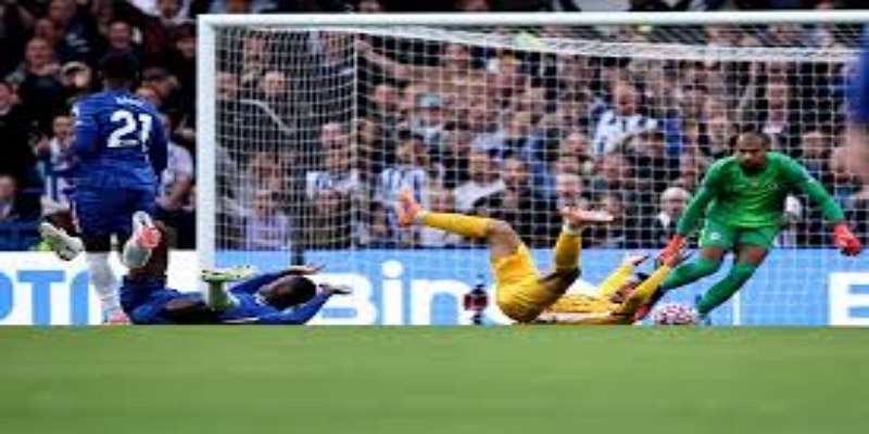 扎哈扳平与菲尔米诺绝杀 — 爱游戏体育